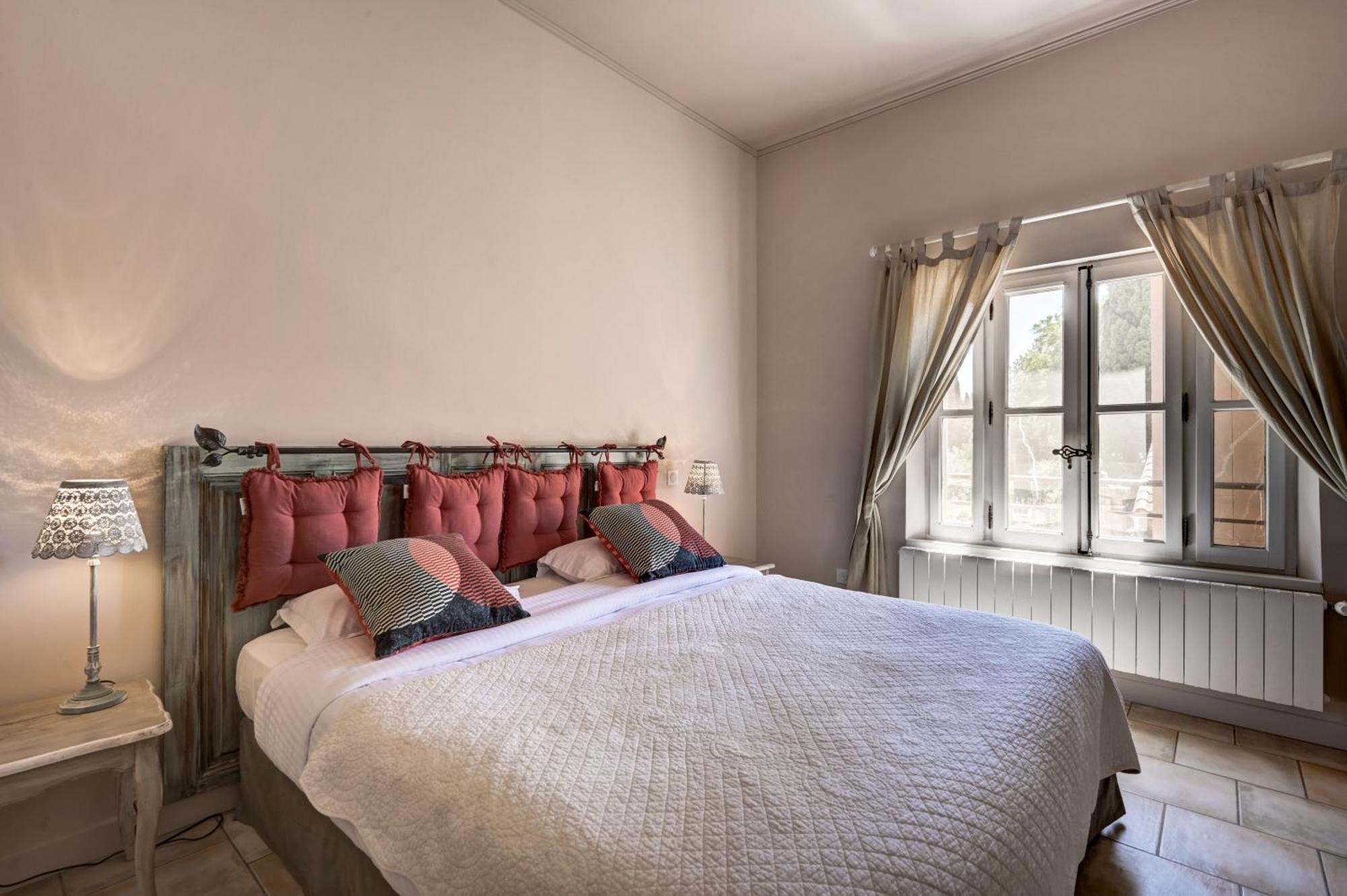 Mas Des Comtes De Provence Hotel ตาฮาสคอง ภายนอก รูปภาพ