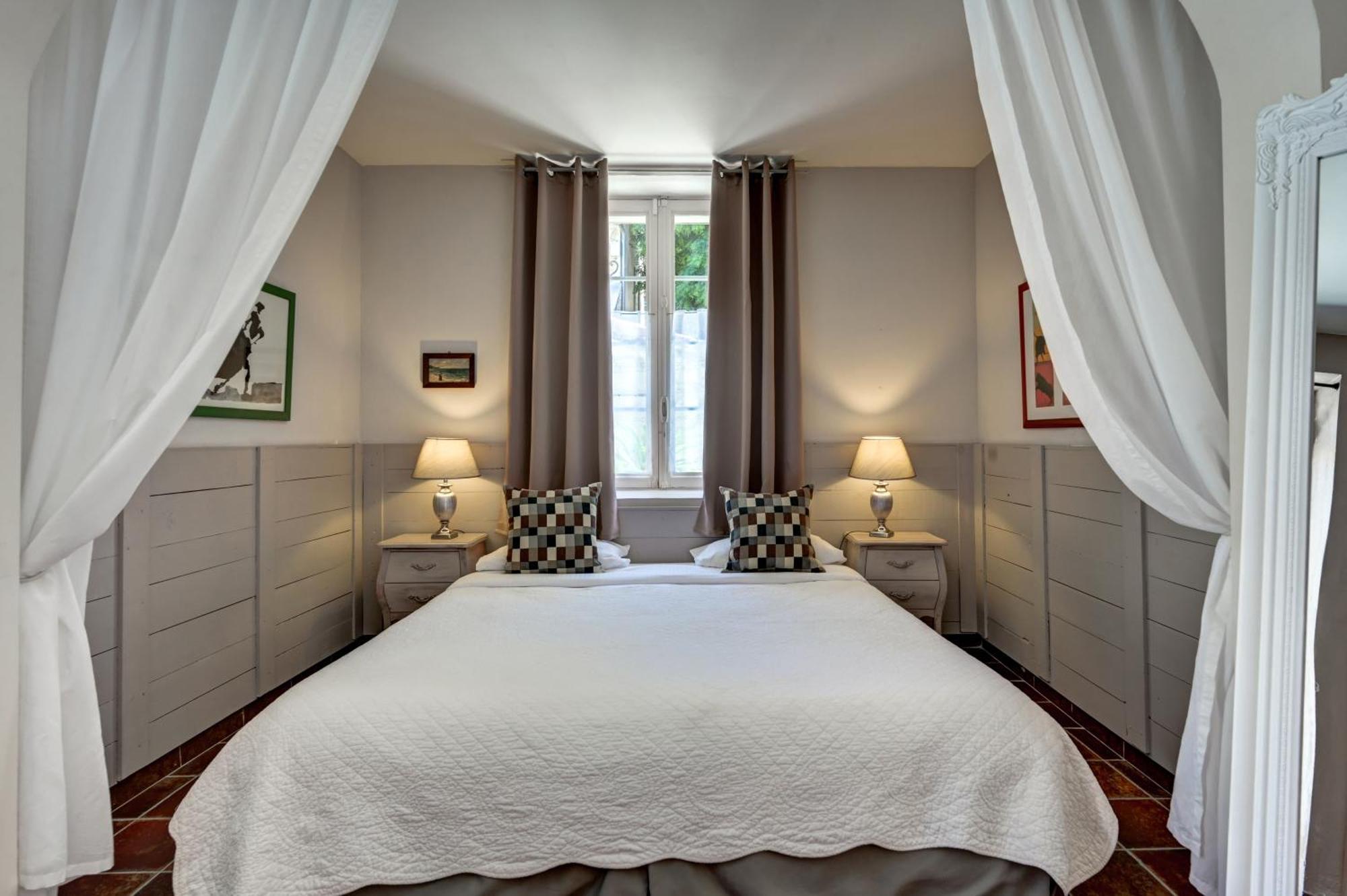 Mas Des Comtes De Provence Hotel ตาฮาสคอง ภายนอก รูปภาพ